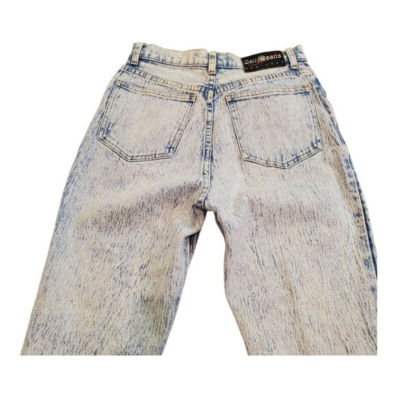 DAILY JEANS NY SZ 11/12 VINTAGE Acid Washed Stretch Embroidered Jeans - Picture 8 of 12